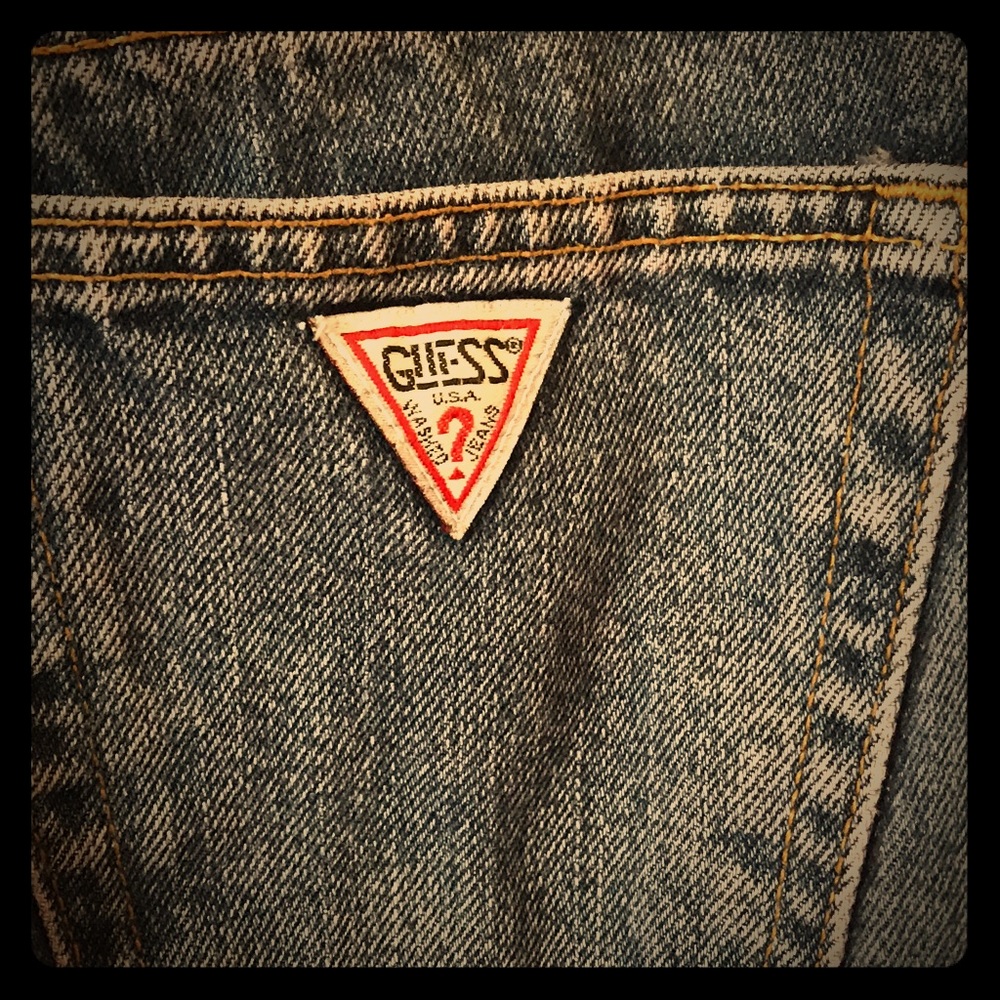 Guess high-waisted mom jeans.